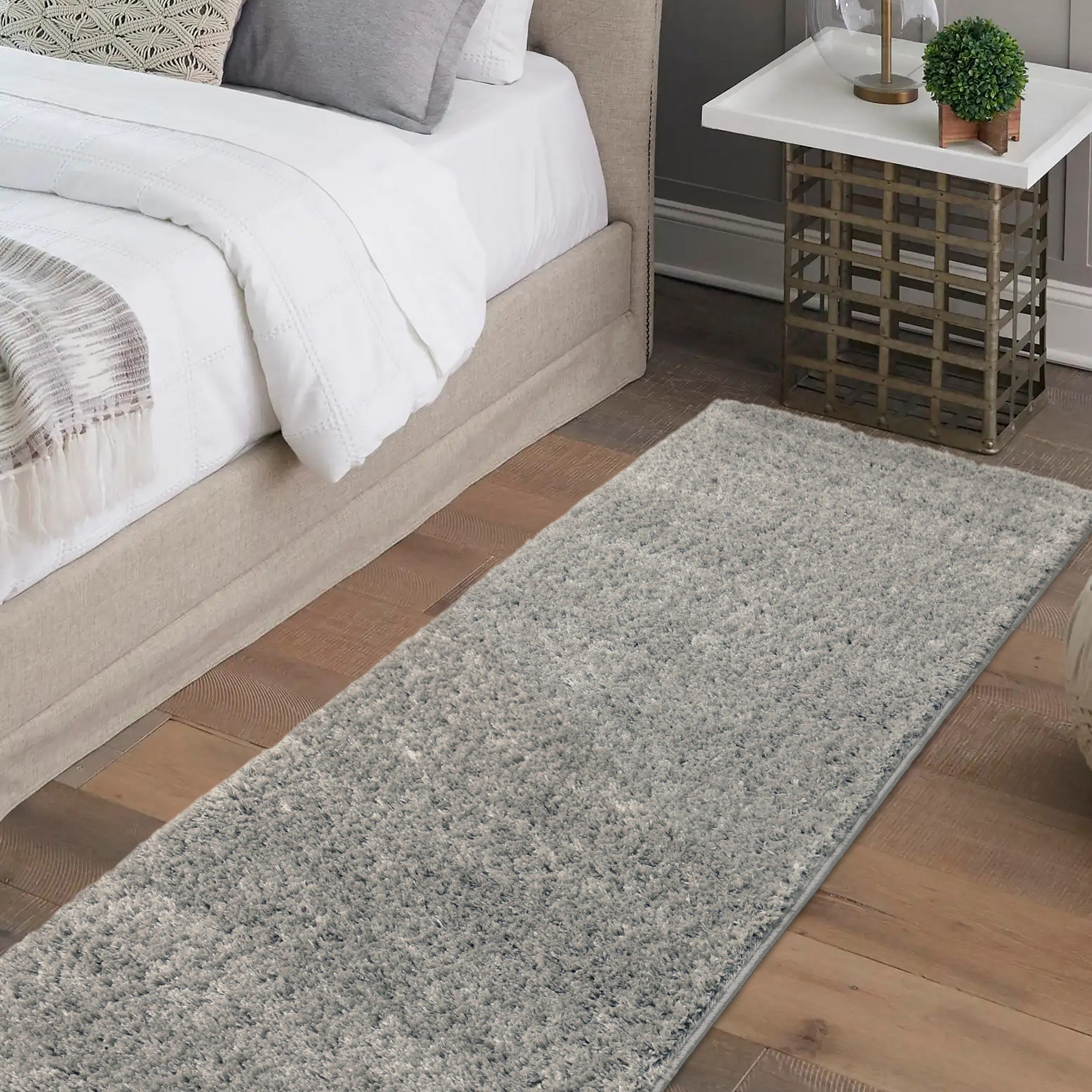 Snug Plain Shaggy Modern Runner Rugs In Grey